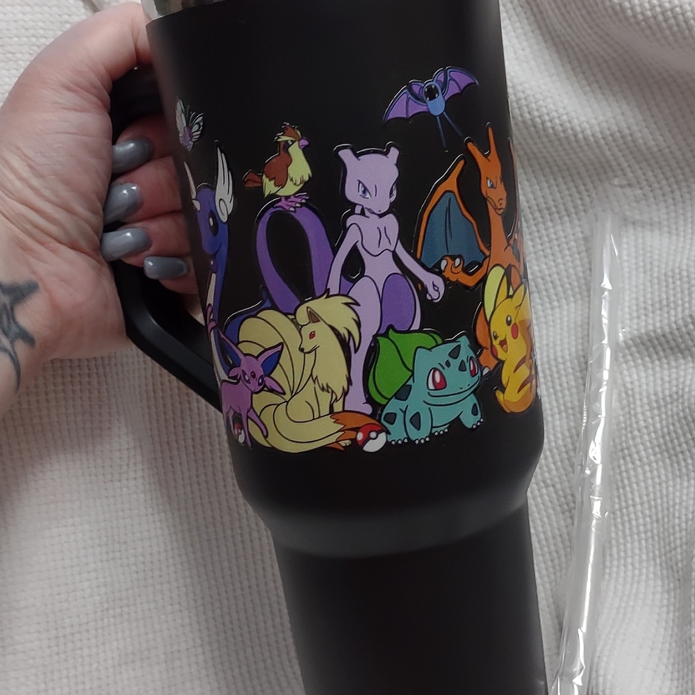 Pokemon tumbler
